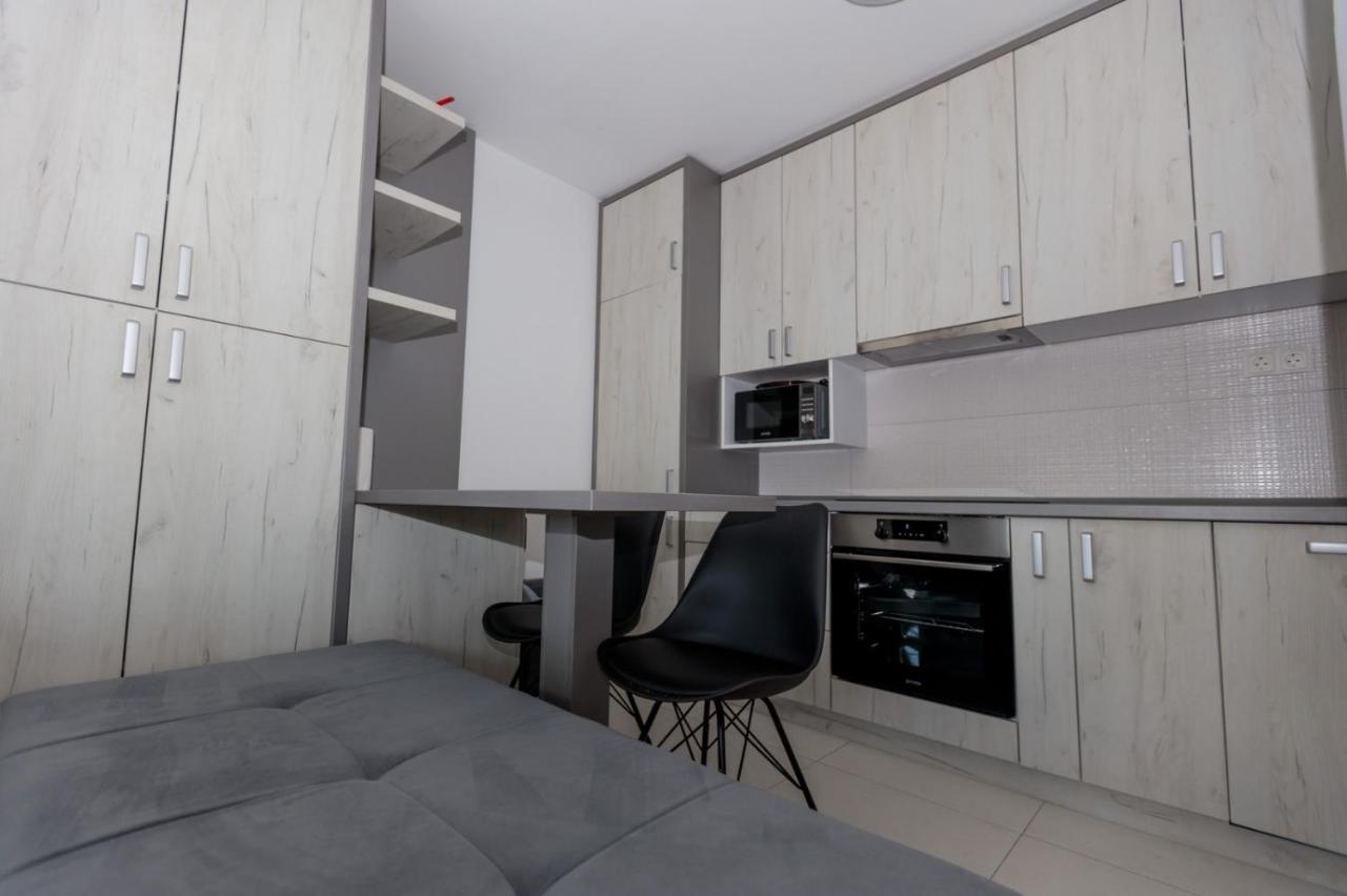 Apartman Skver Tuzla Exterior foto